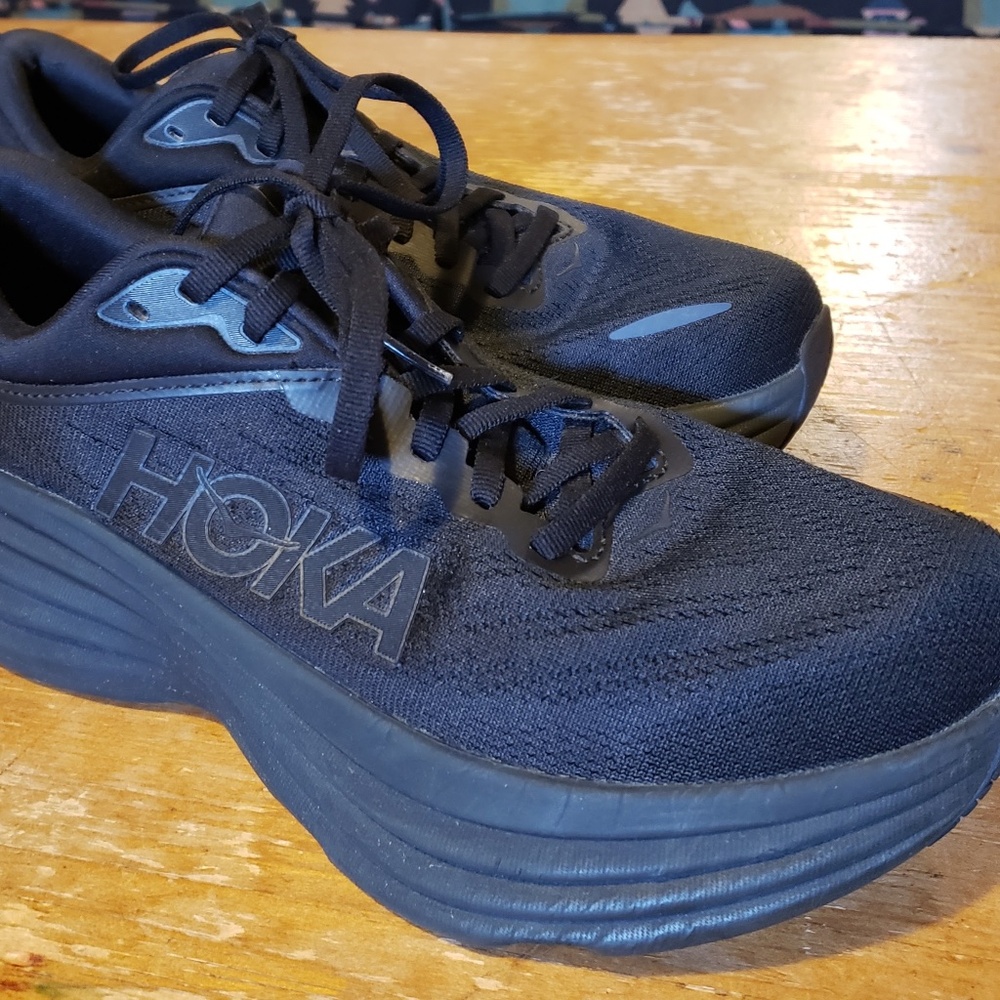 Womens Hoka One One Bondi 8 size 8.5